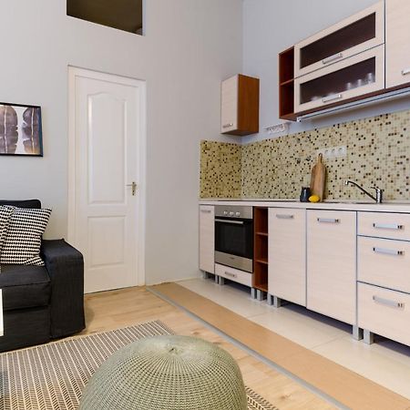 I30 Studio Apartment In Central Location. Βουδαπέστη Εξωτερικό φωτογραφία